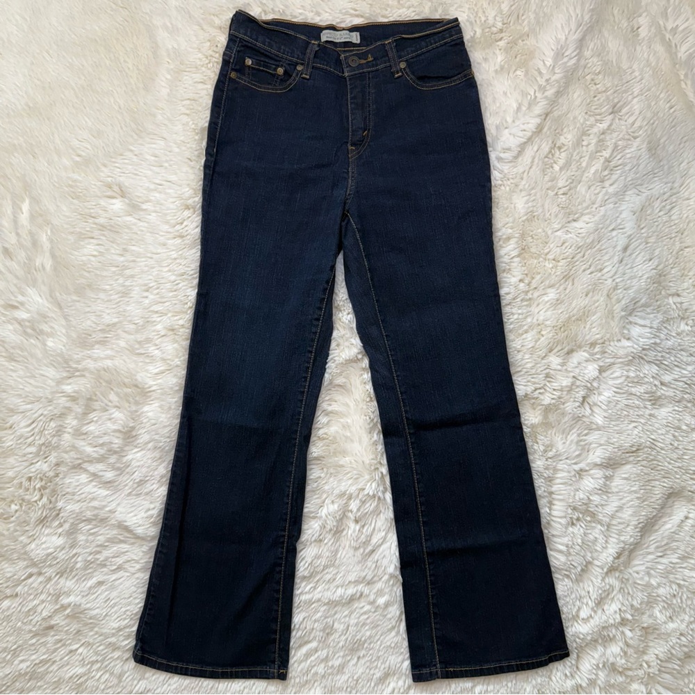 Levi’s “Perfectly Slimming” Boot Cut 512 Jeans Dark Wash